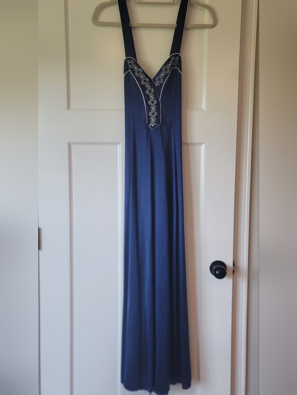 STUNNING Vintage Vanity Fair Navy Long Embroidered Nightgown